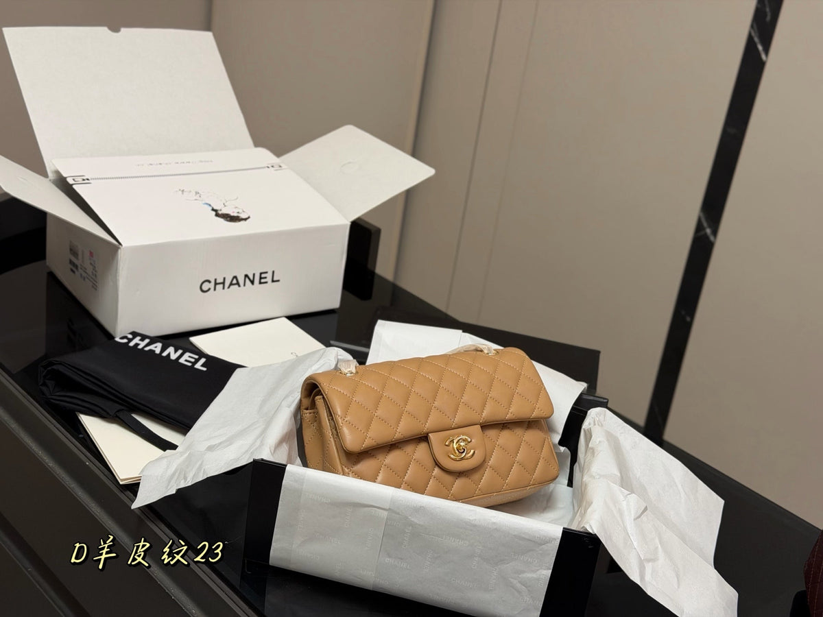 High-End Women's Fashion Handbags-30