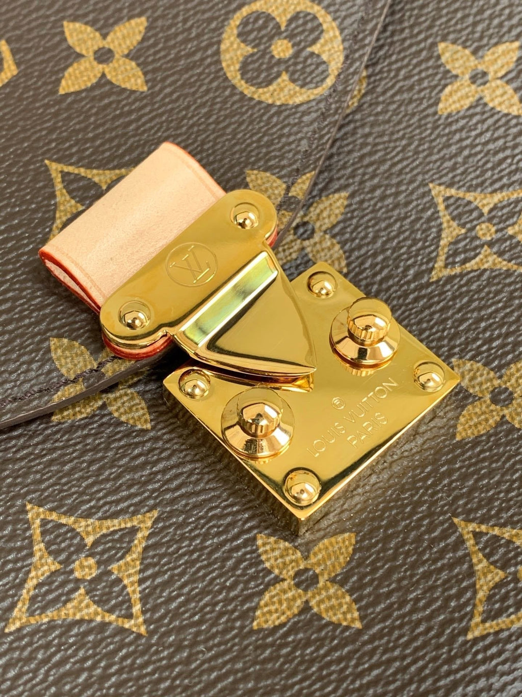 handbag monogram